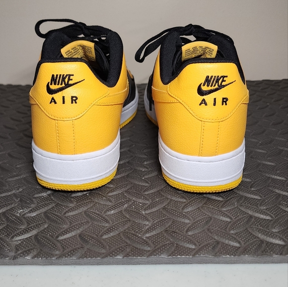 Air Force 1 Black University Gold - Picture 8 of 10